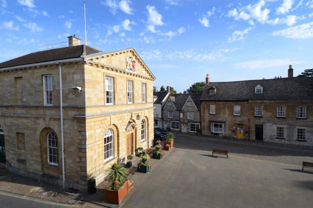 Oxfordshire Living - The Spencer Apartment - וודסטוק מראה חיצוני תמונה
